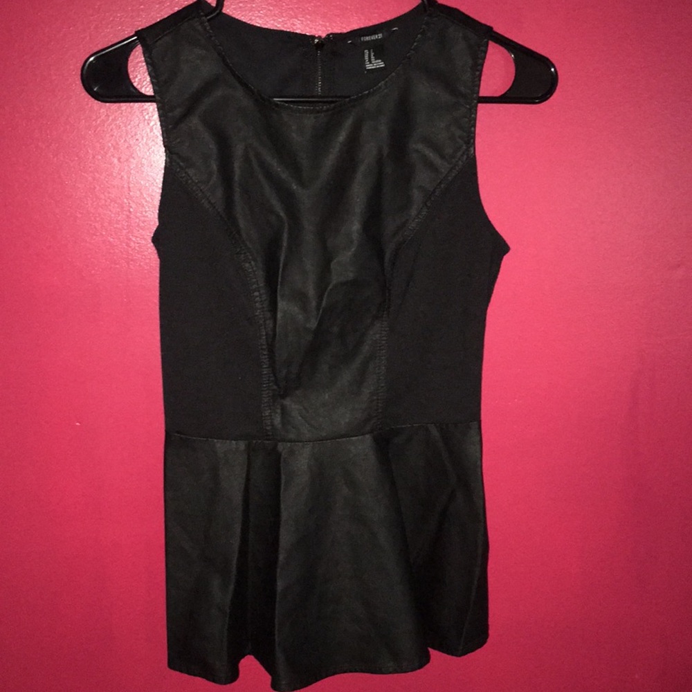 Forever 21 Fitted Matte Leather Shirt. ♥️